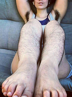 Hairy girls nude photo