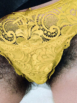 hairy pussy in panty porn pic